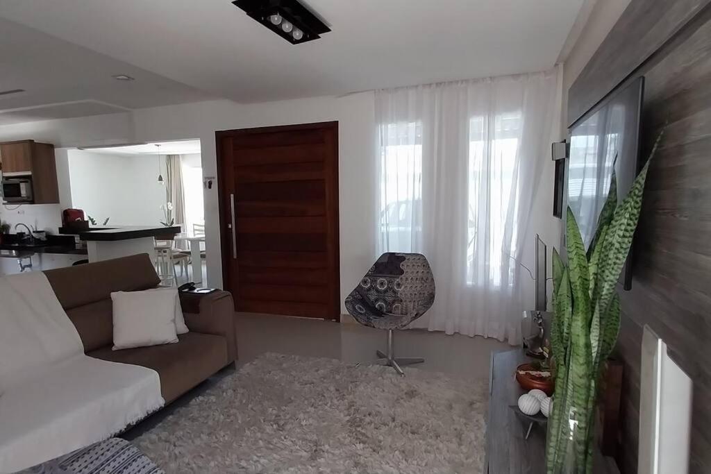 Casa Confortavel Na Aruana, A 5 Minutos Da * Aracaju